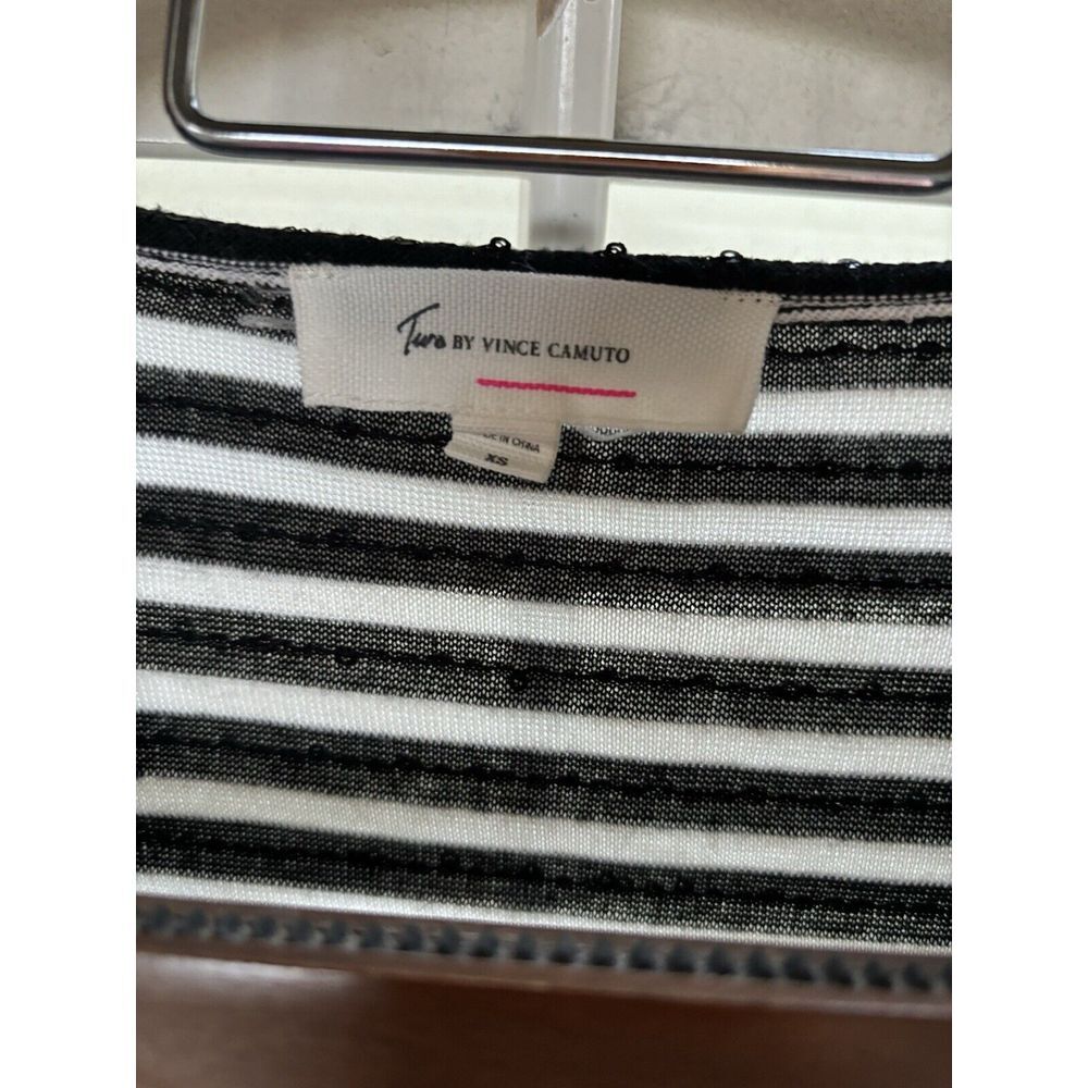 Two by Vince Camuto Striped Pullover Top Size XS sparkle Black And White - Picture 3 of 8
